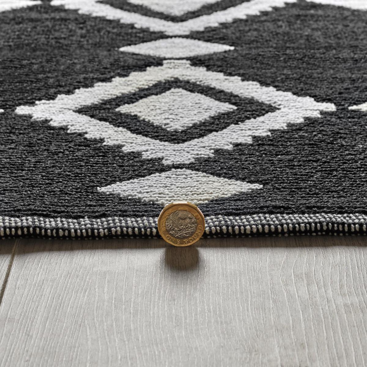 Jacquard Rug 60 x 90cm Jacquard Black – image 4
