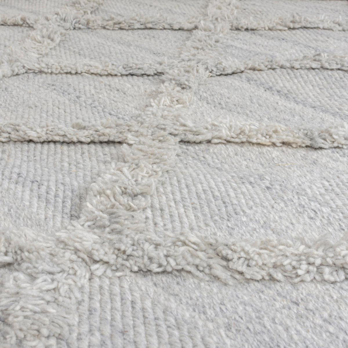 Thea Fringe Rug Silver – image 3