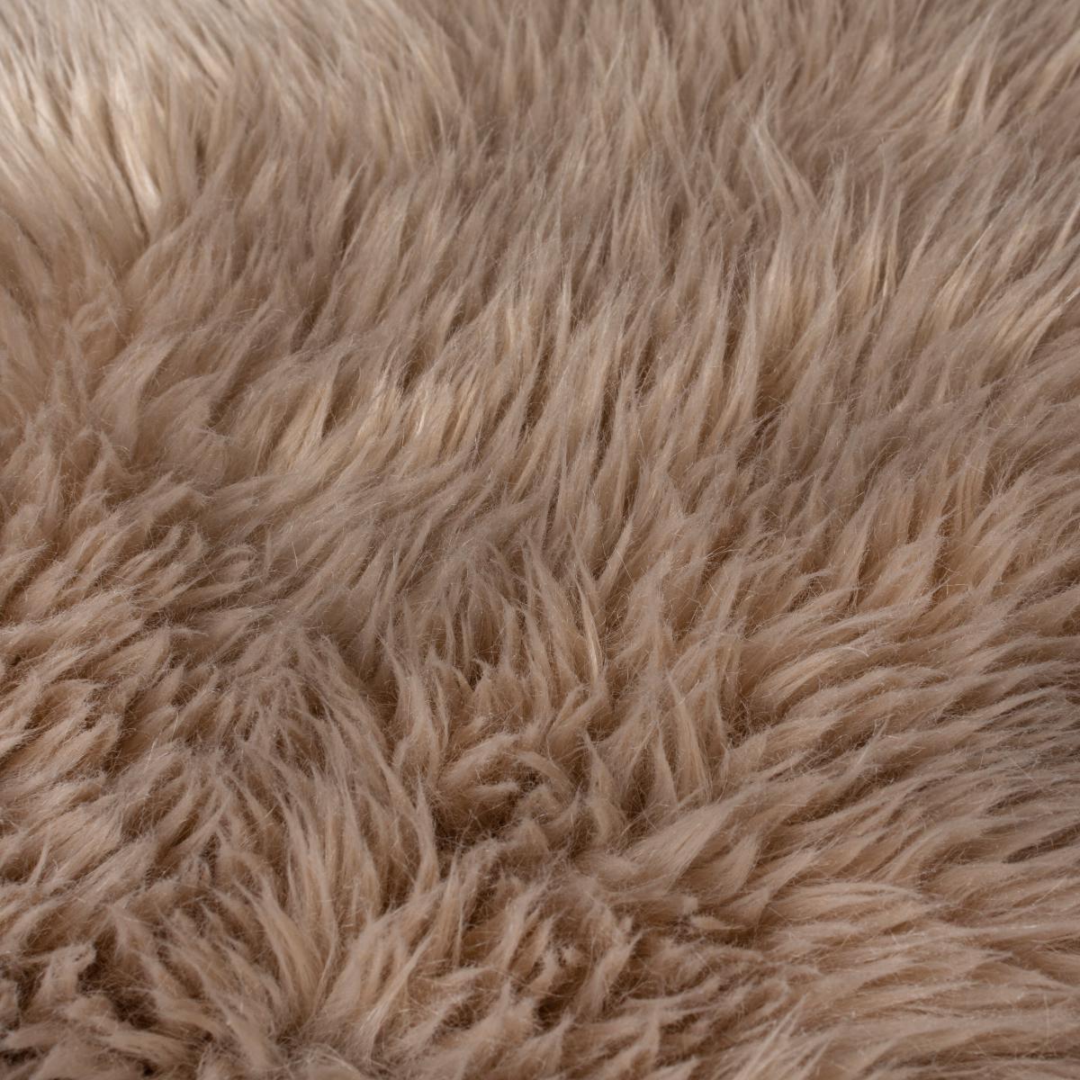 Luxe Faux Sheepskin Rug Luxe Natural – image 3