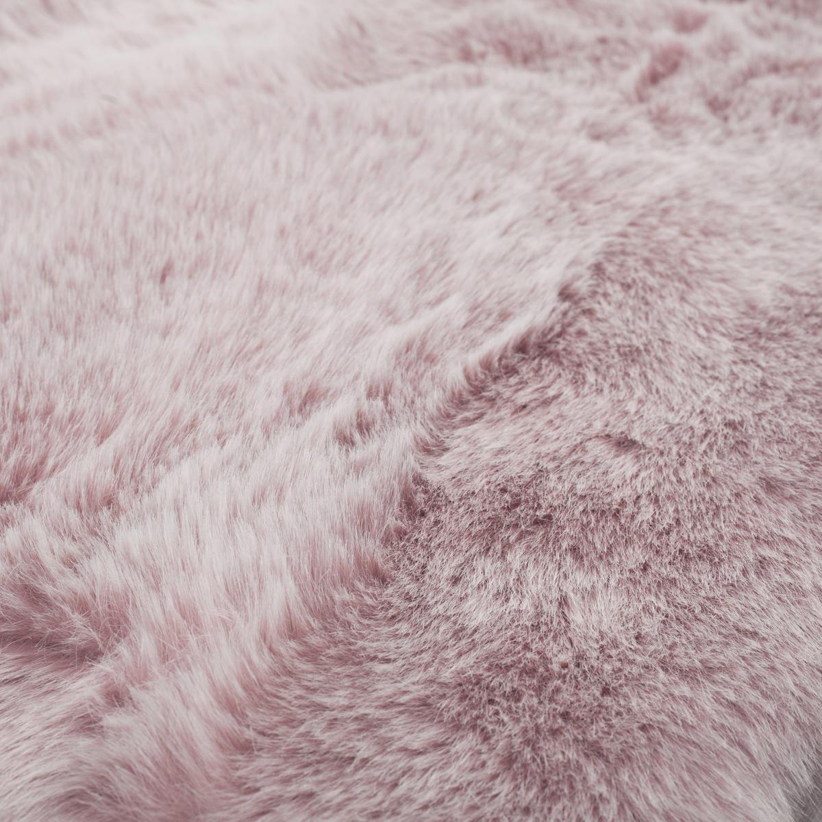 Copenhagen Double Pelt Faux Fur Rug Copenhagen Cream – image 4
