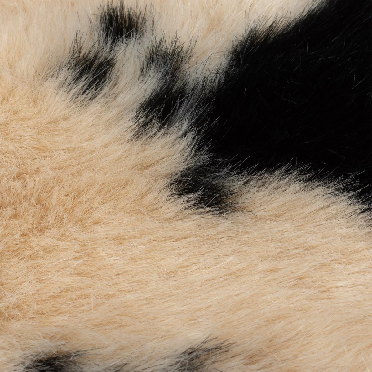 Cow Hide Print Faux Fur Rug White – image 2