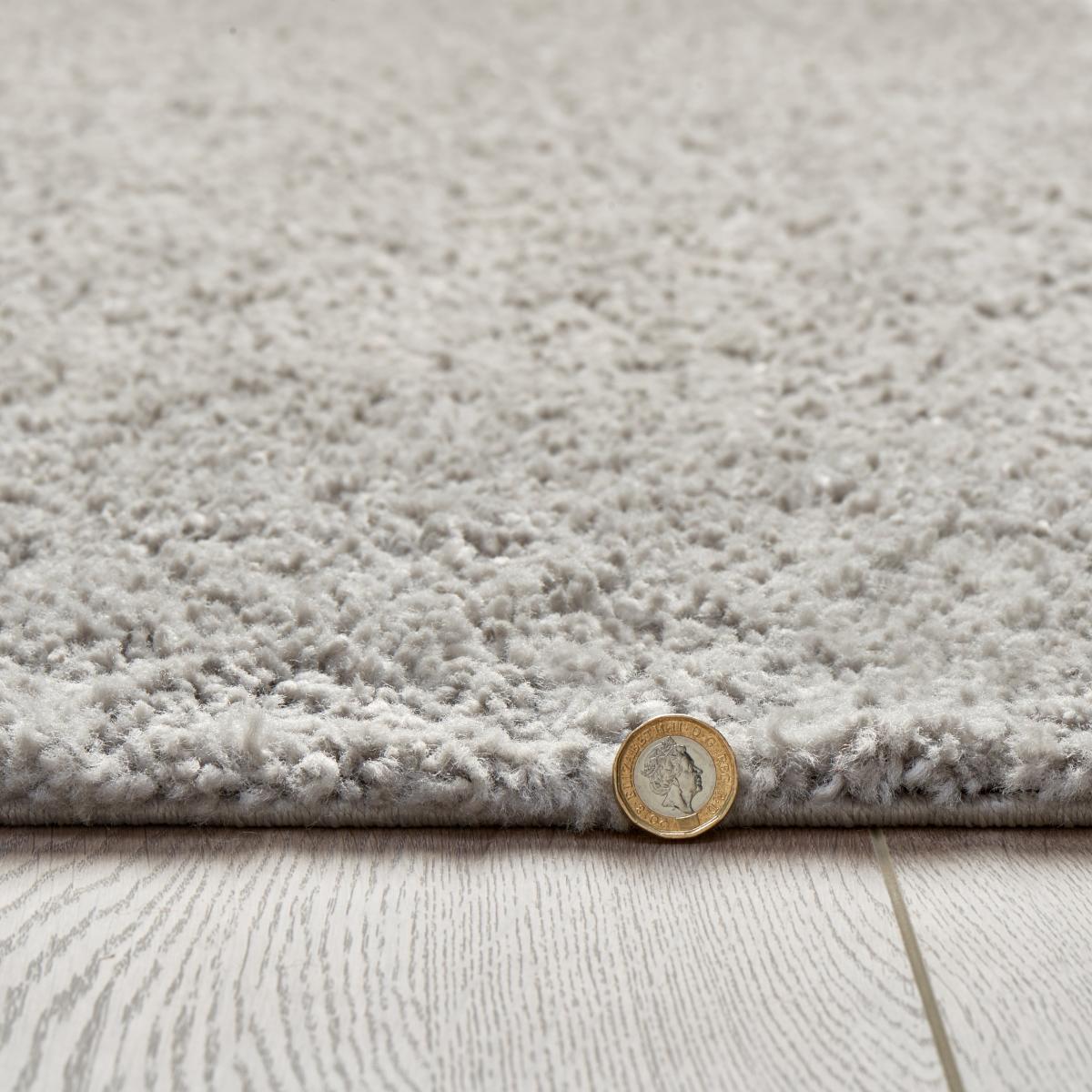 Lila Shaggy Rug Silver – image 3