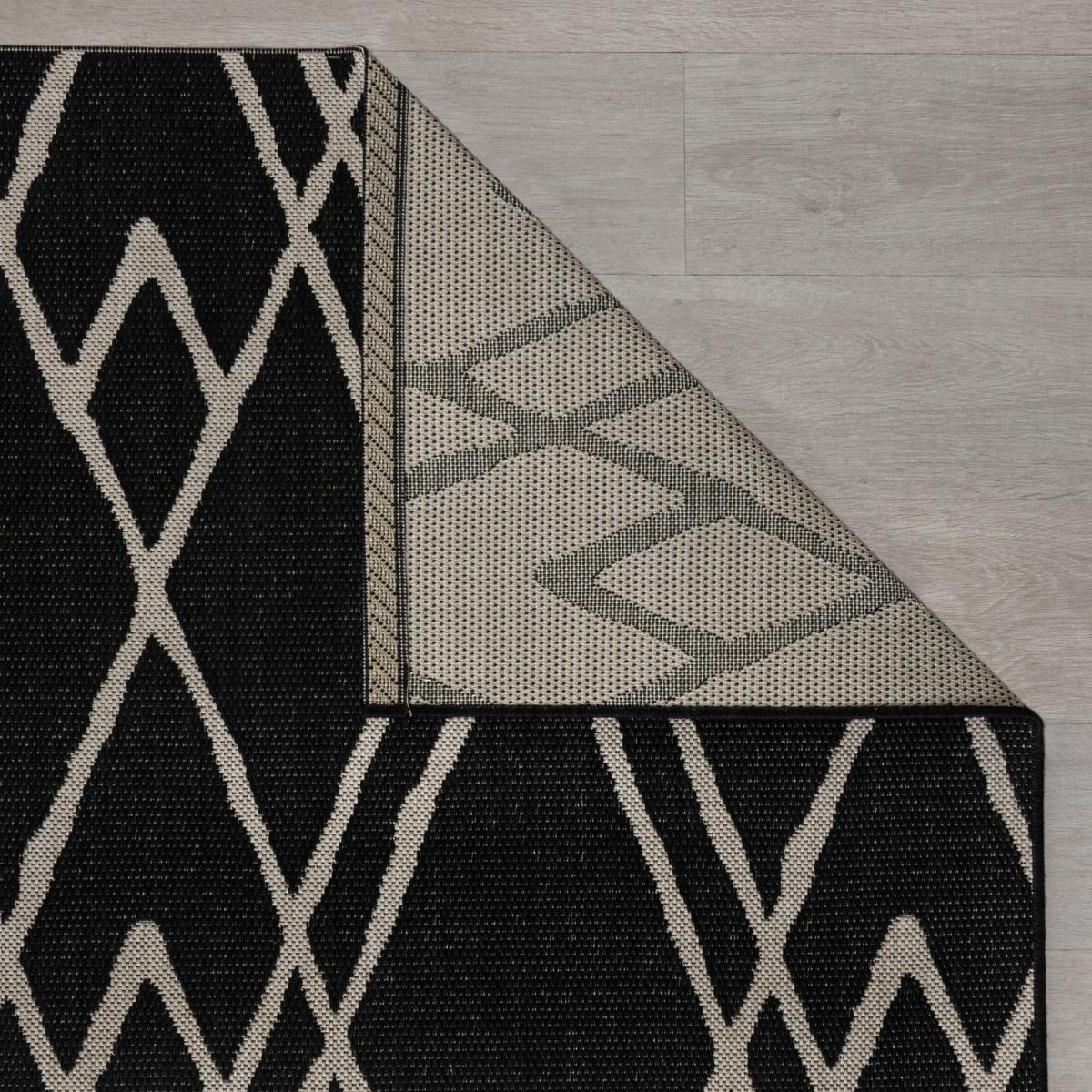 Geo Diamond Indoor Outdoor Rug Black and white – image 5