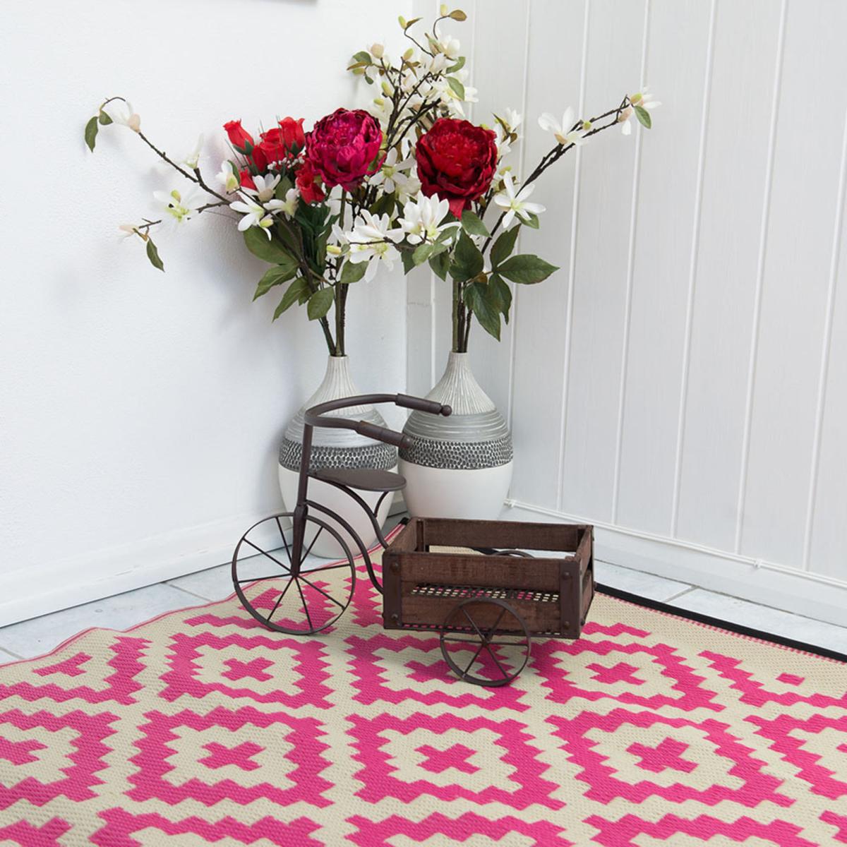 Nirvana Pink and Cream Rug Pink – image 3