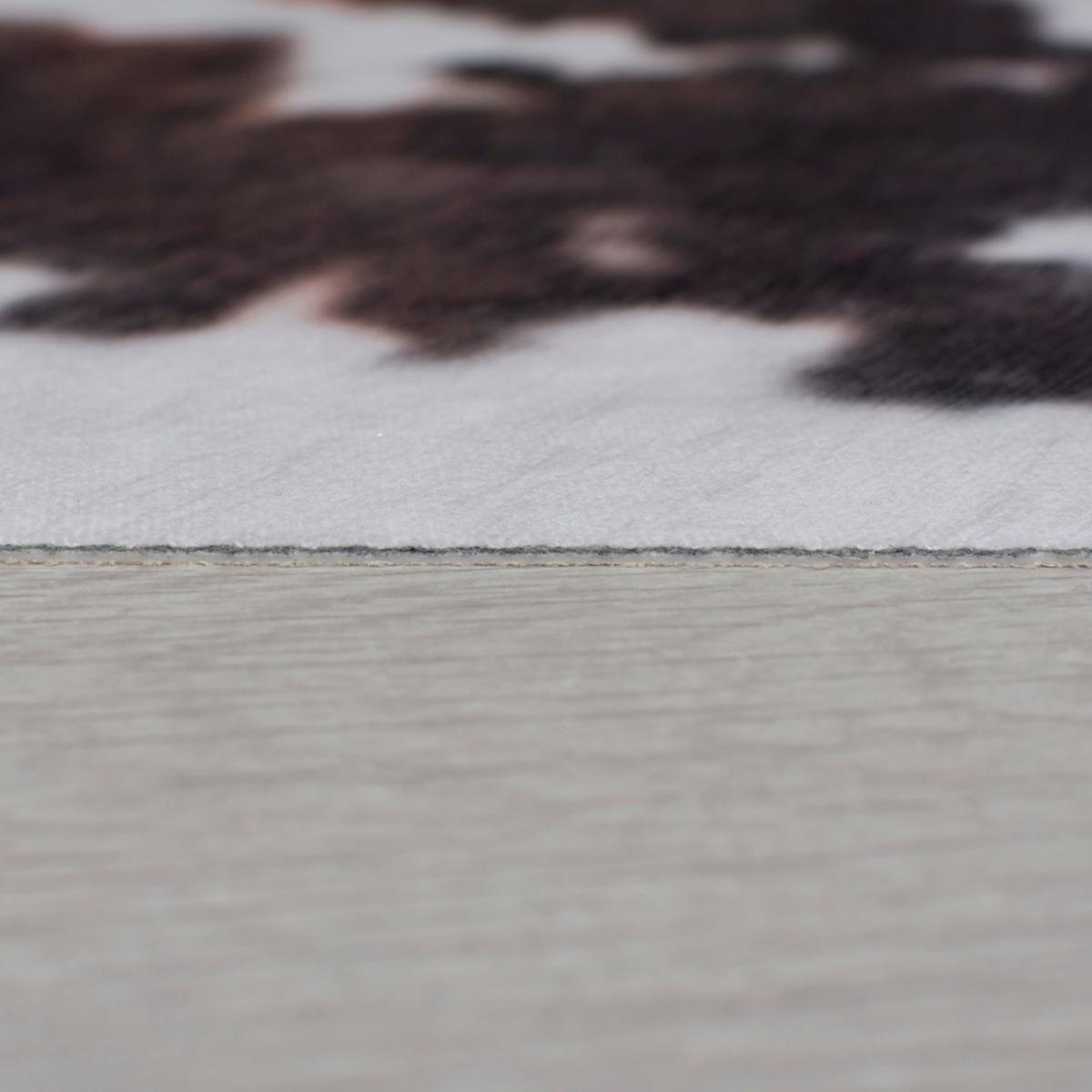Cow Print Rug Black and White – image 3