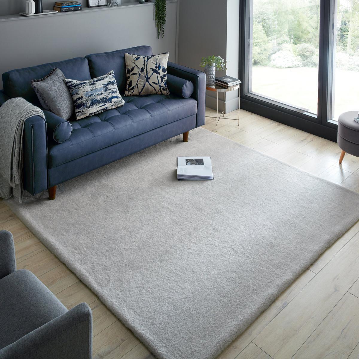 Supersoft Faux Fur Square Rug Supersoft Grey – image 1
