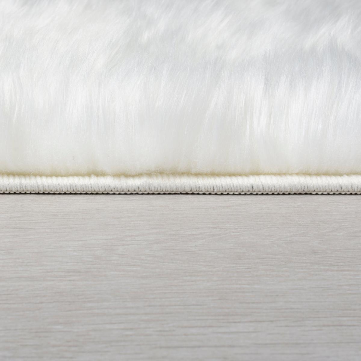 Faux Sheepskin Rug Cream – image 3