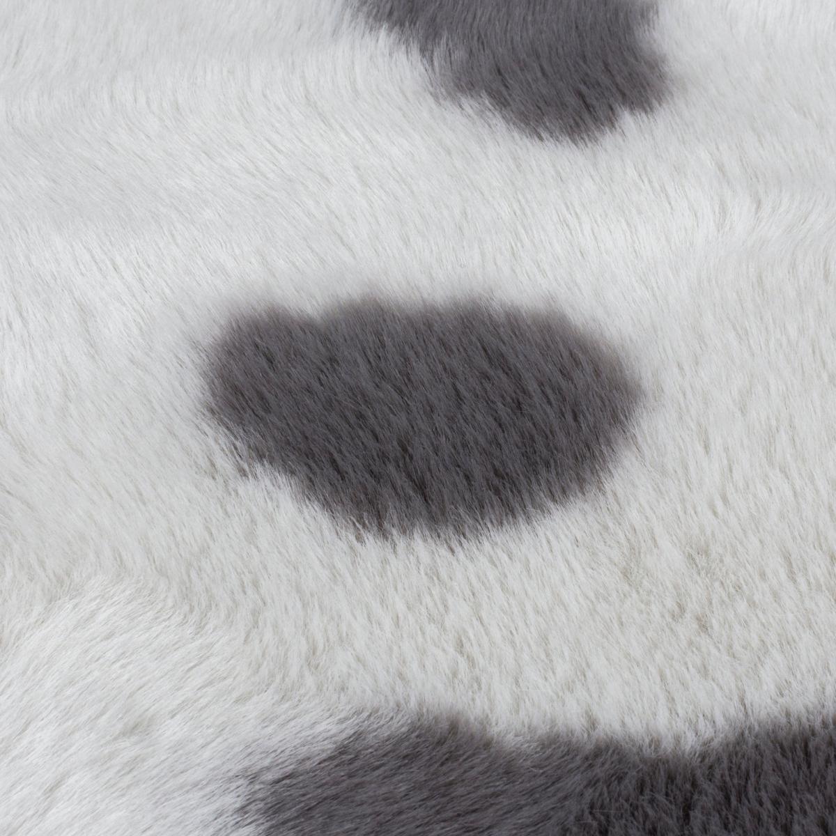 Tao Tiger Faux Fur Rug Grey – image 3
