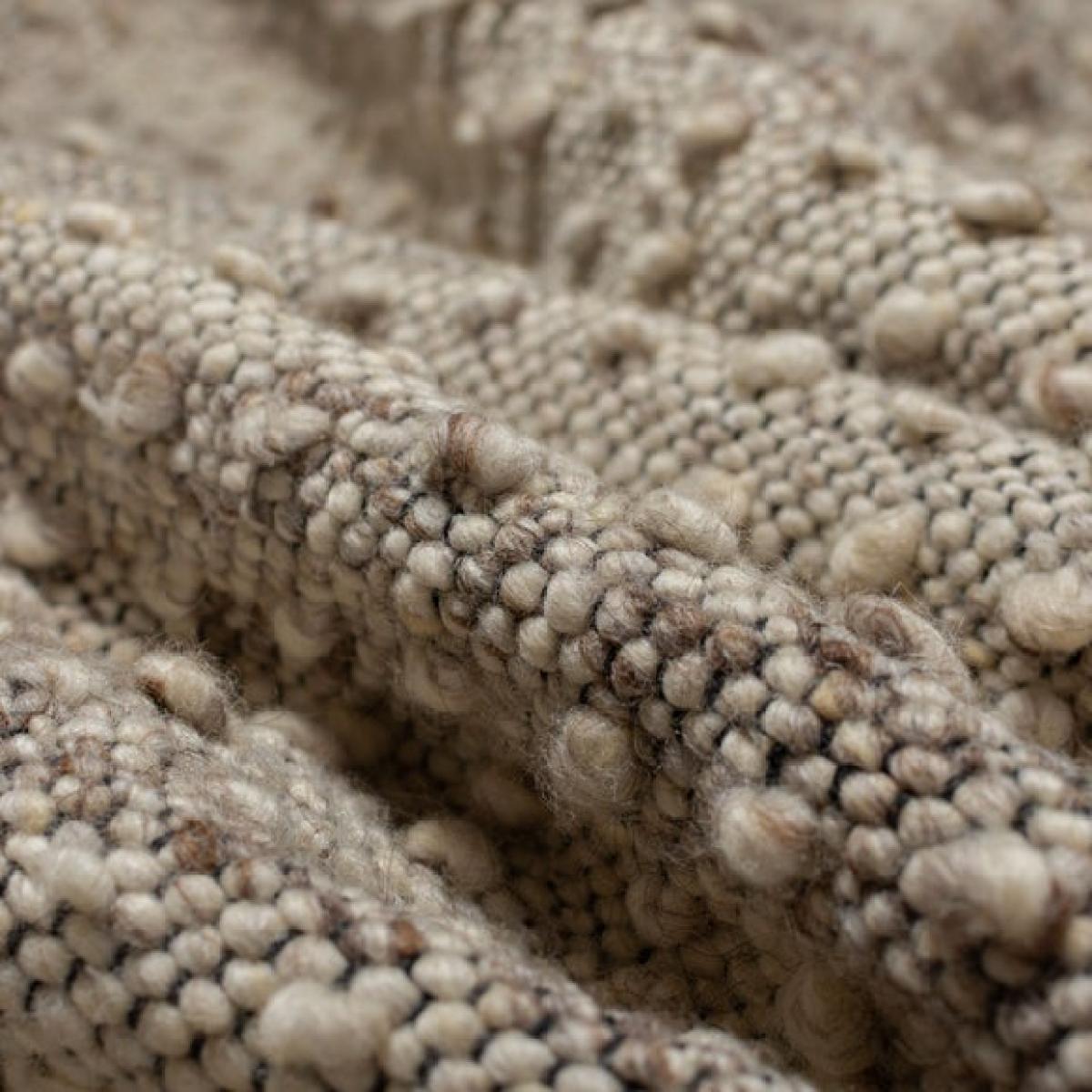 Flynn Boucle Braided Rug – image 2