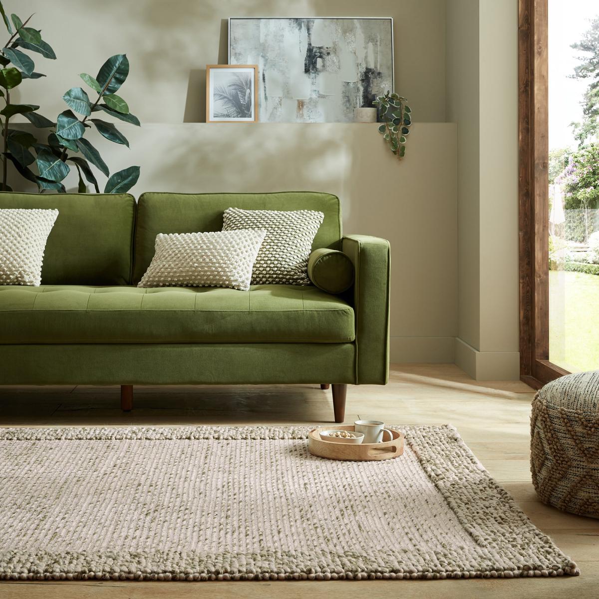 Pebble Wool Border Rug Pebble Olive – image 1