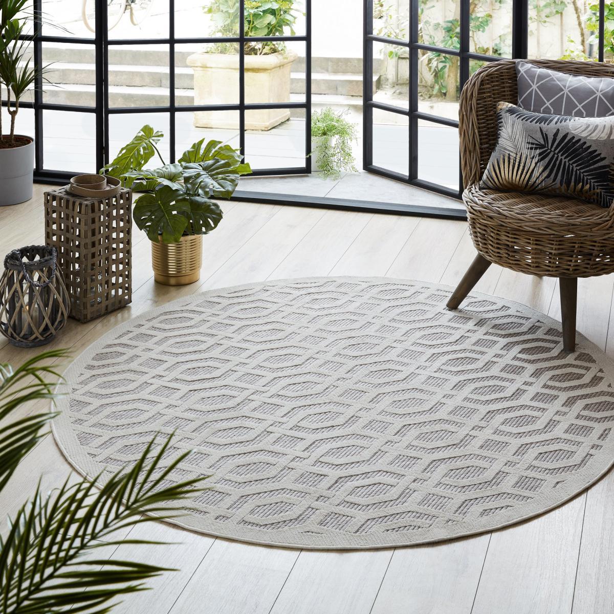 Mondo Natural Circle Geometric Indoor Outdoor Rug Brown and White – image 1