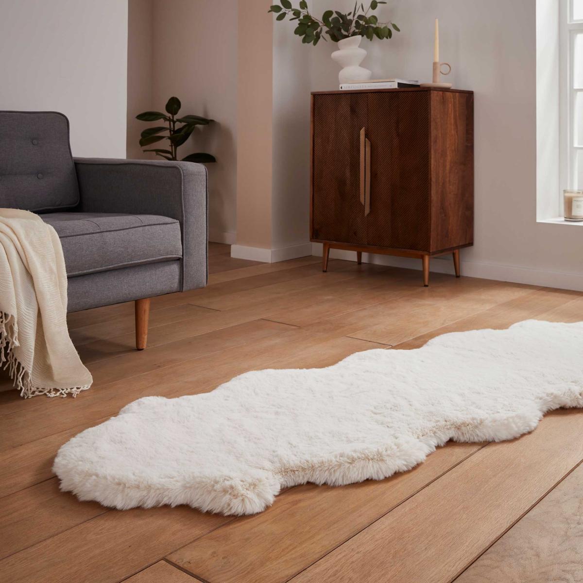 Super Teddy Sheepskin Rug White – image 2