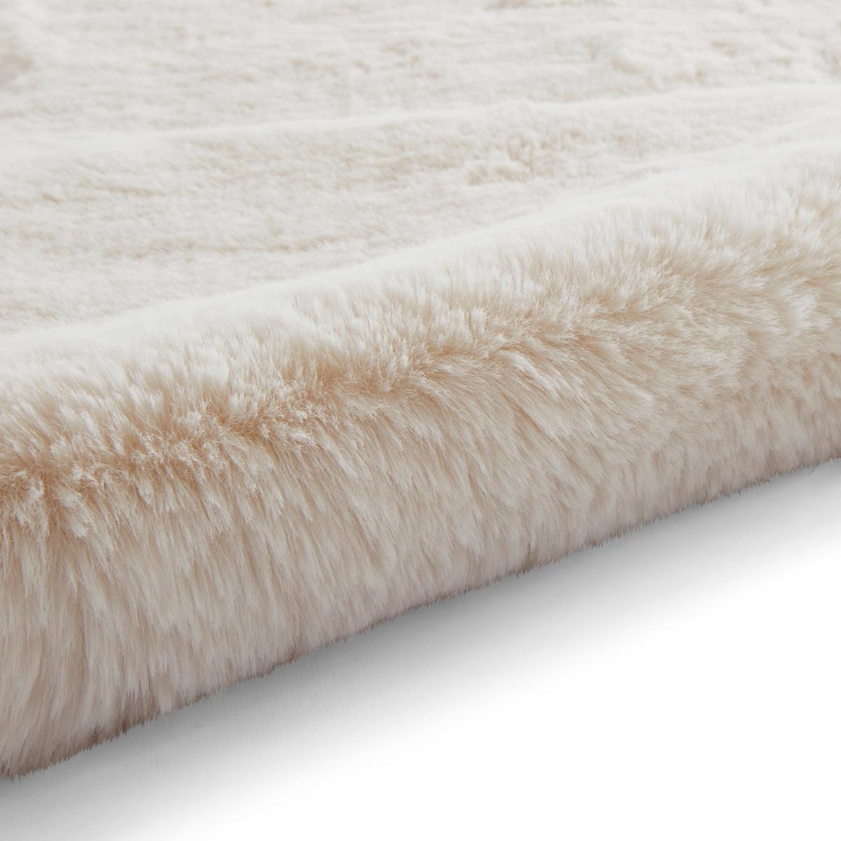 Super Teddy Sheepskin Rug White – image 9