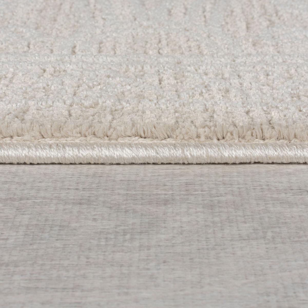 Mandalay Traditional Rug – image 4