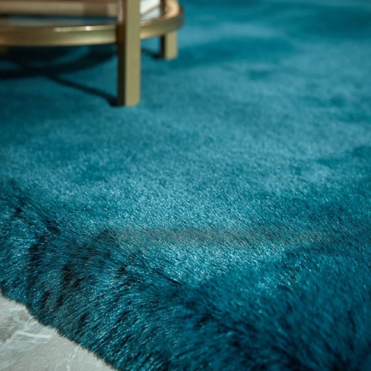Ivy Luxury Faux Fur Rug – image 6