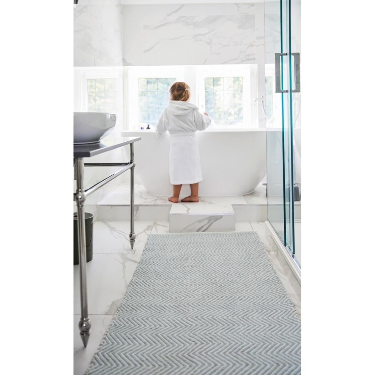 Large Grey Woven Herringbone Indoor/Outdoor Rug - 160 x 230 - Ripley – image 3