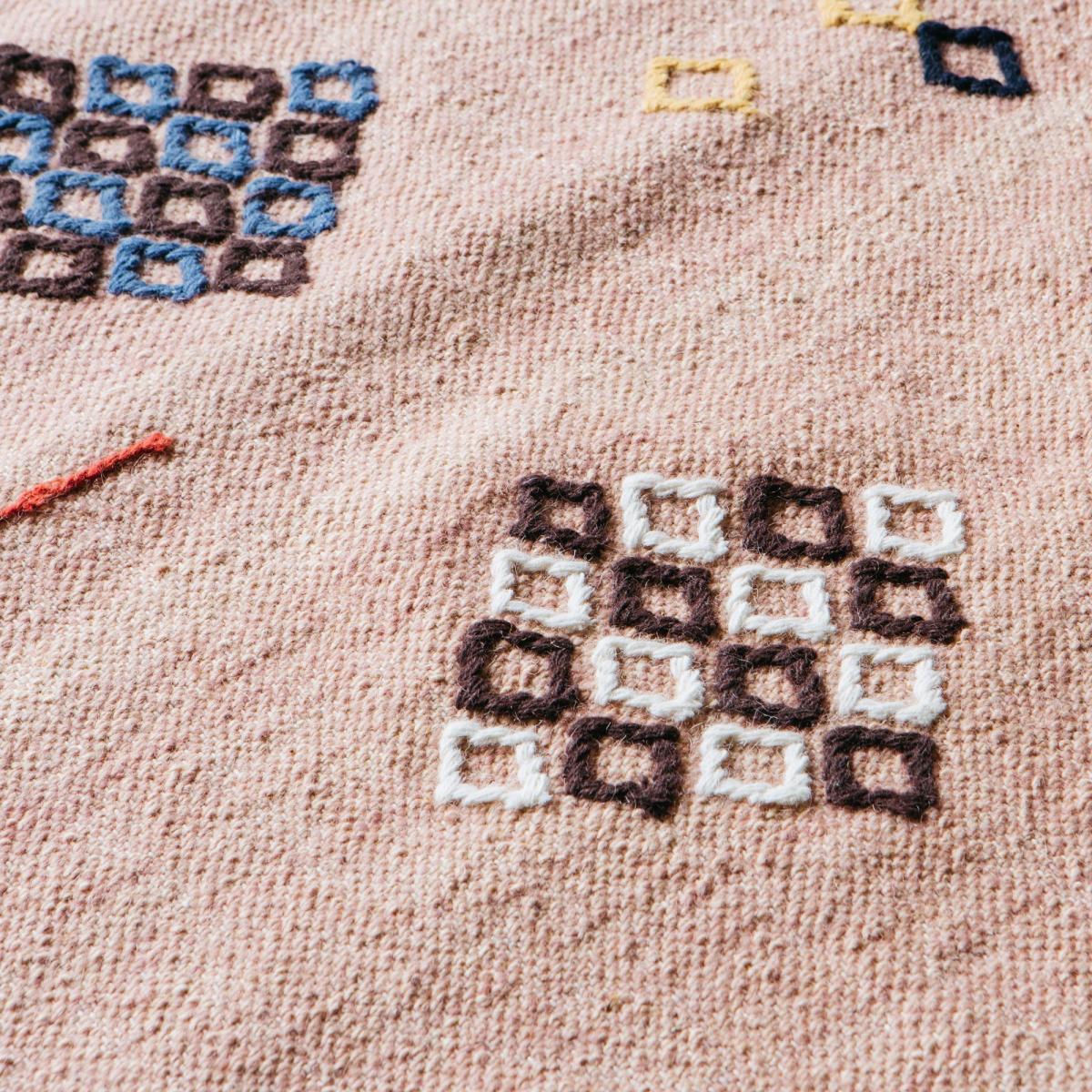 Evalina Medium Wool Rug – image 2
