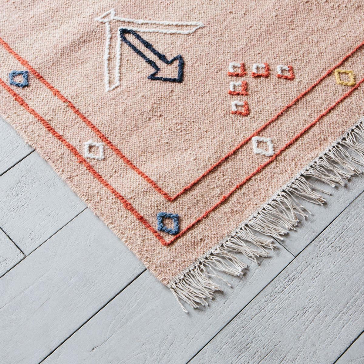 Evalina Medium Wool Rug – image 3