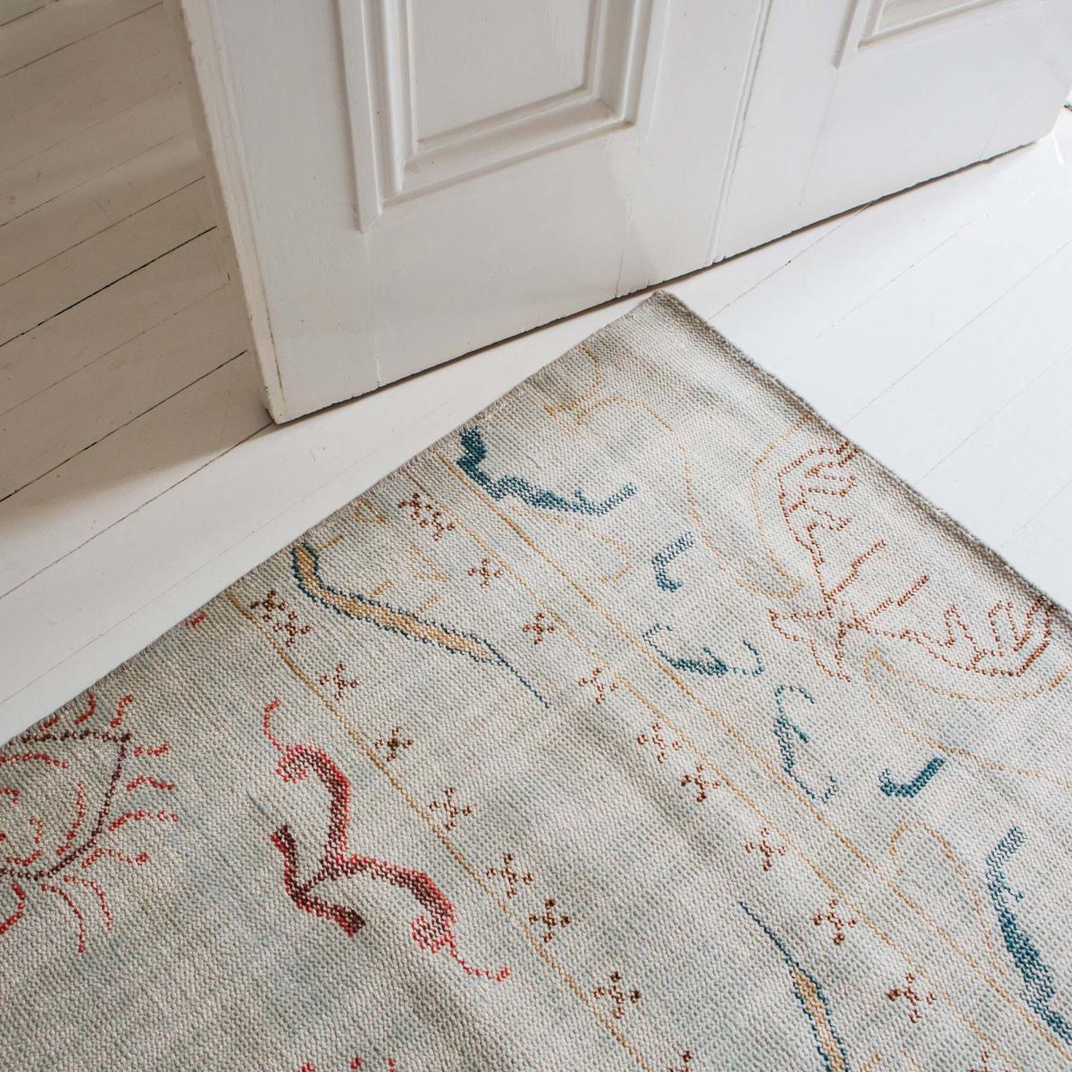 Everly Hand-Knotted Rug – image 5