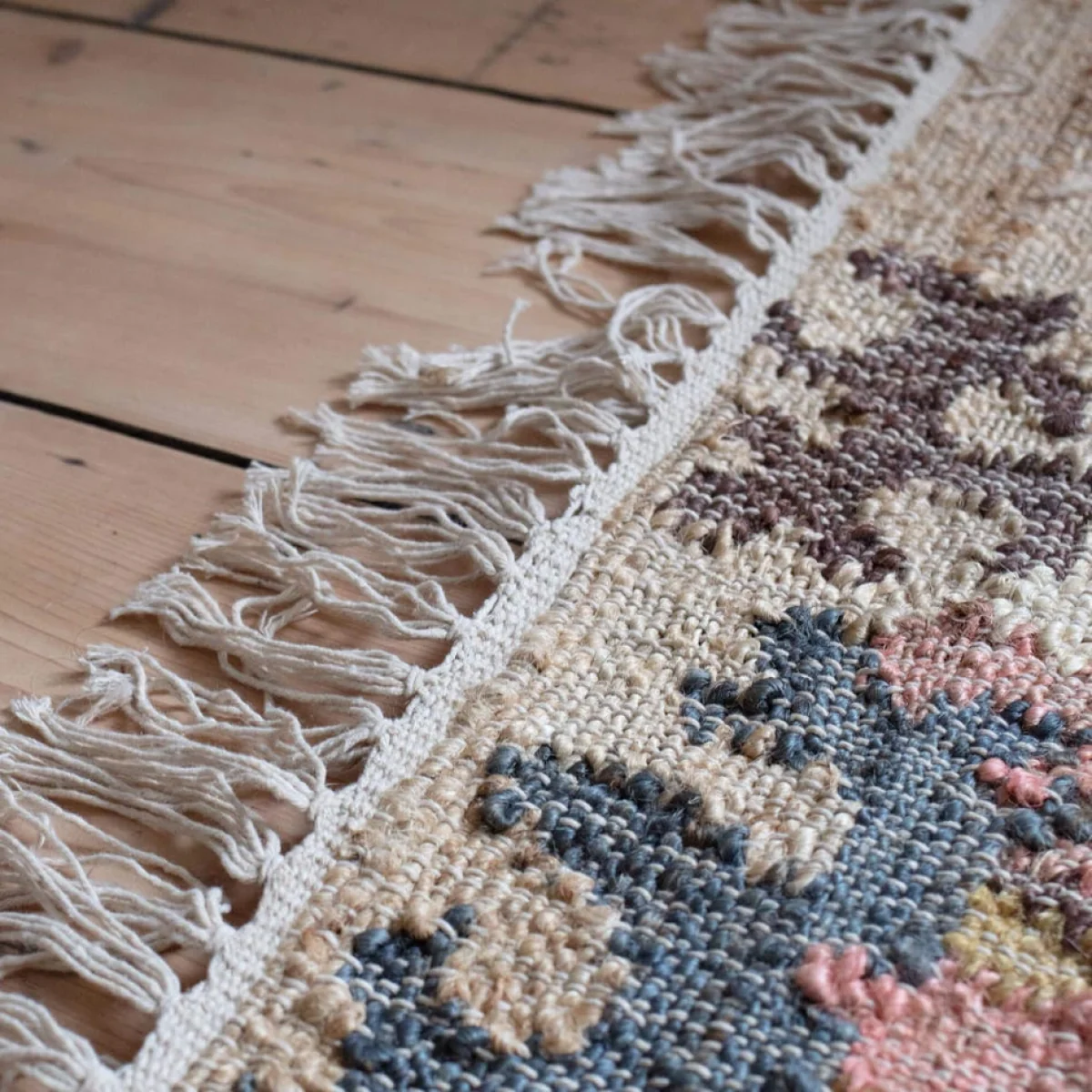 Graham and Green Bayar Kilim Rug - 200 x 300cm – image 13