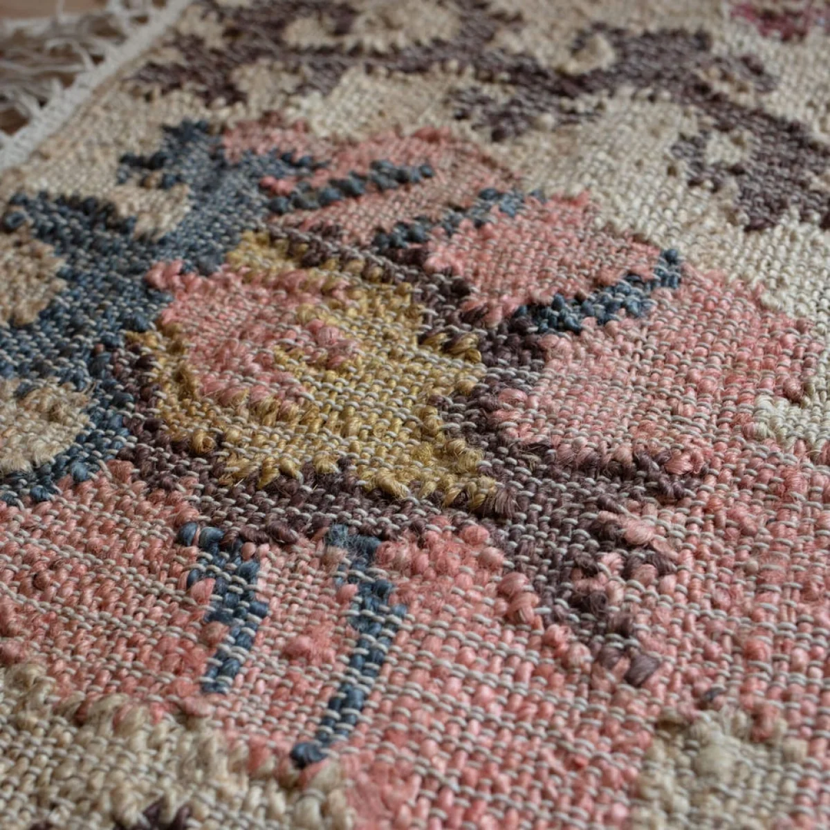 Graham and Green Bayar Kilim Rug - 200 x 300cm – image 7