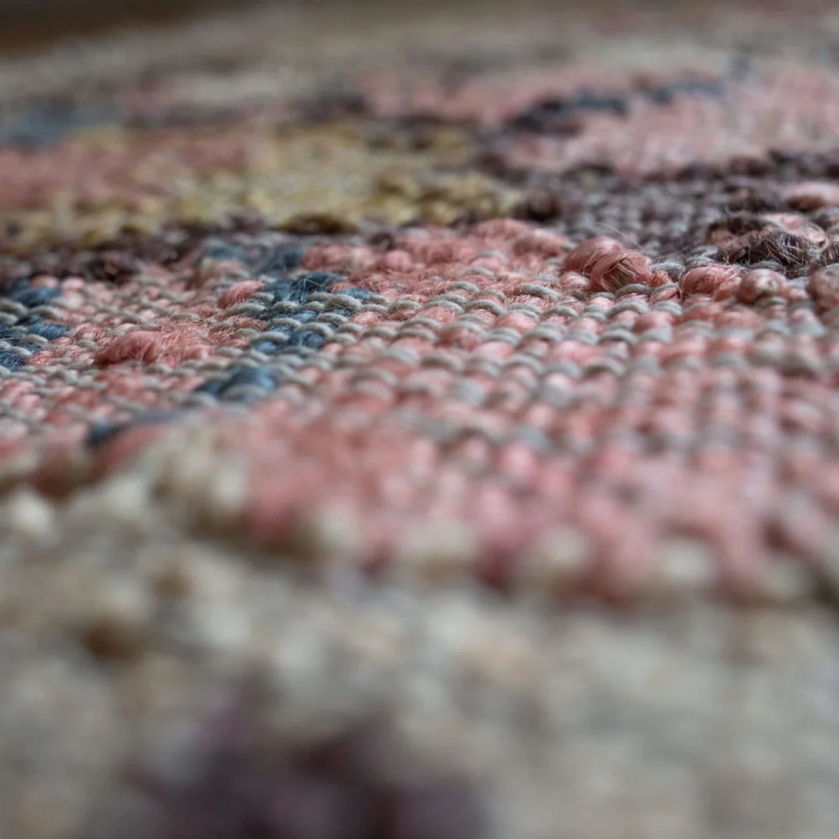 Graham and Green Bayar Kilim Rug - 200 x 300cm – image 9