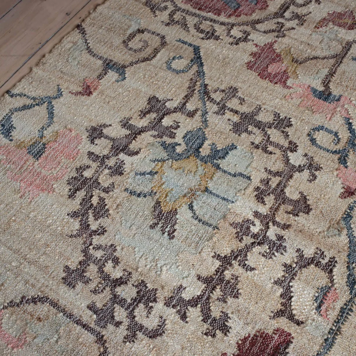 Graham and Green Bayar Kilim Rug - 200 x 300cm – image 10