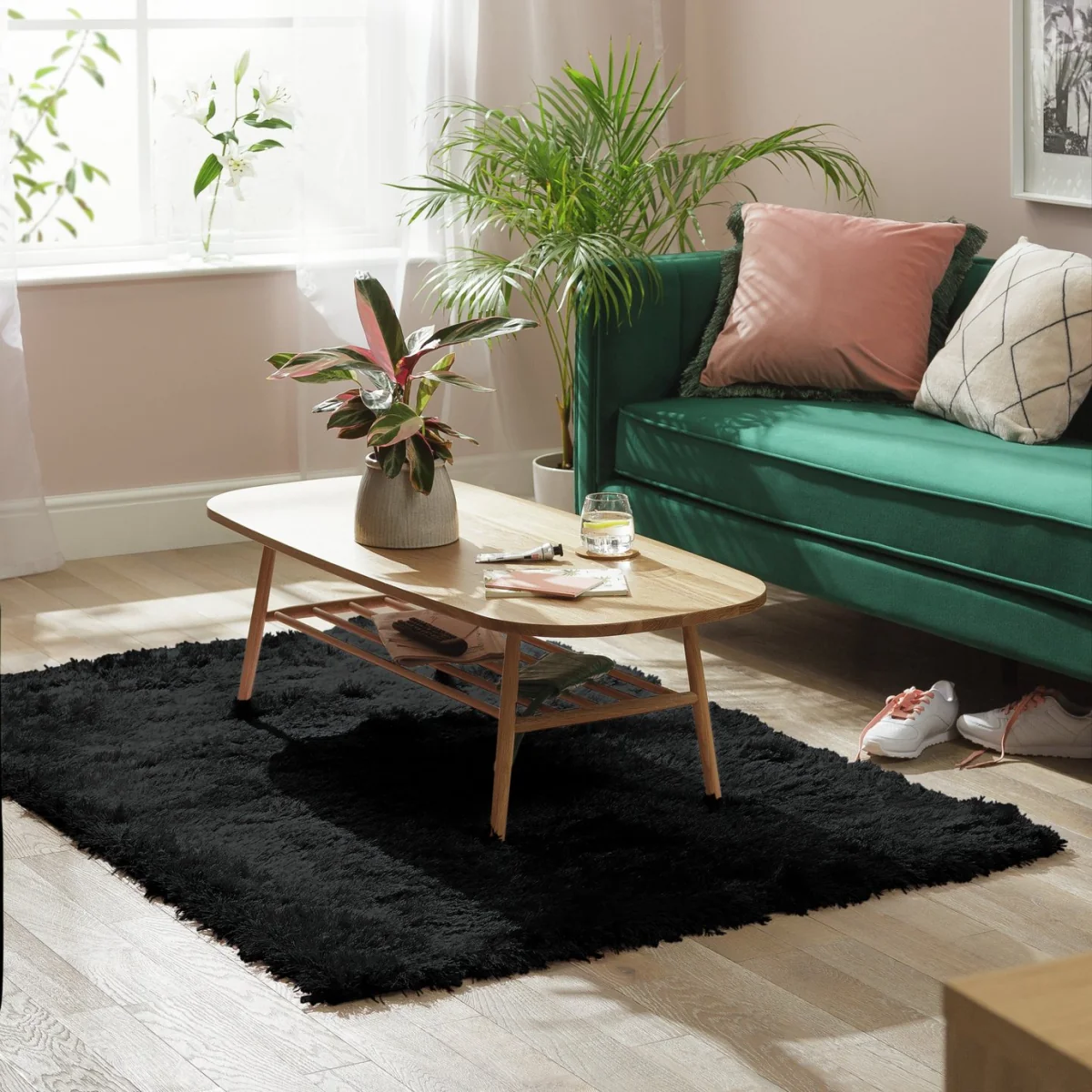 Habitat Luxury Plain Shaggy Rug - 160x230cm - Black