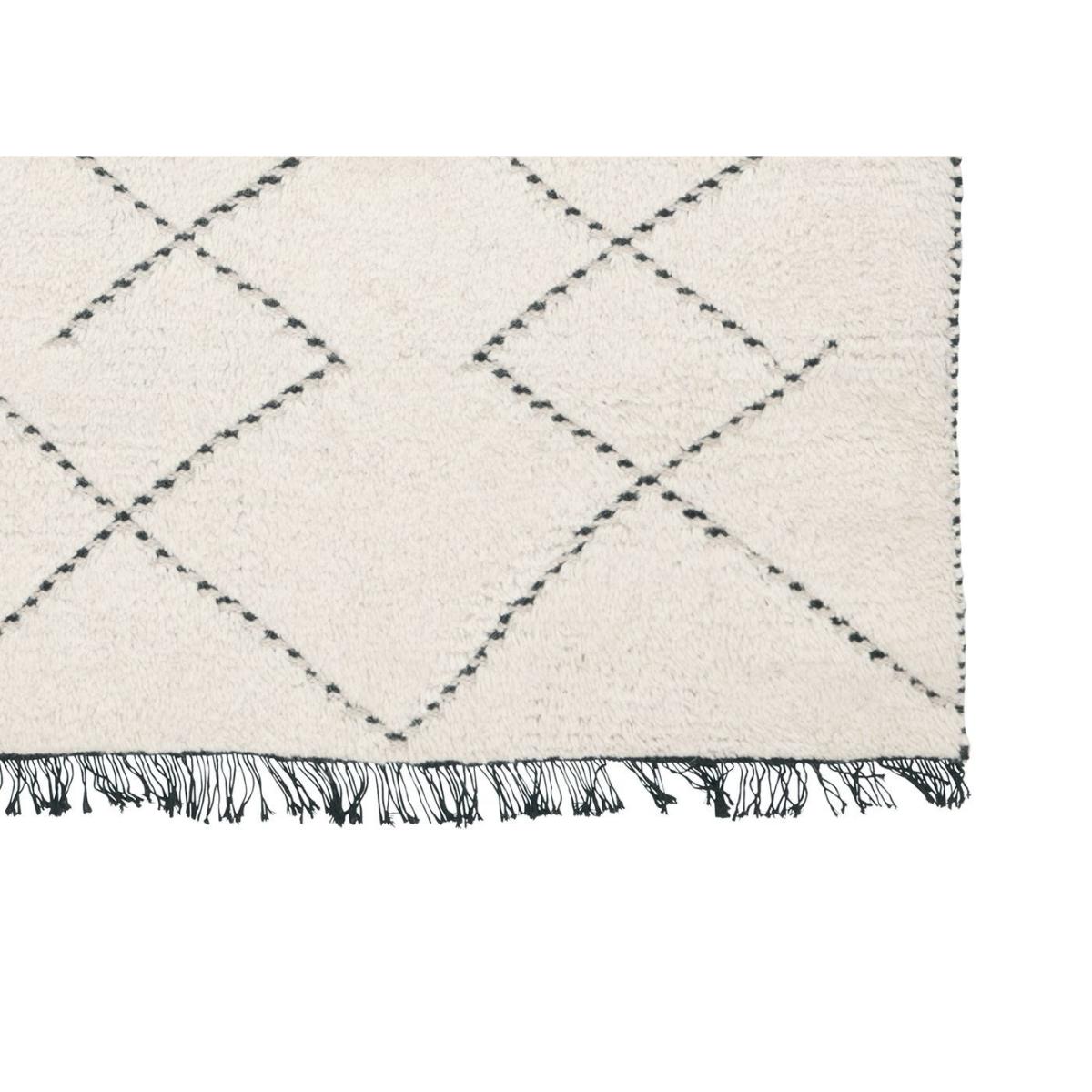 Linie Design Torun Rug Ivory Black 200 x 300cm - Heal's UK Furniture – image 2