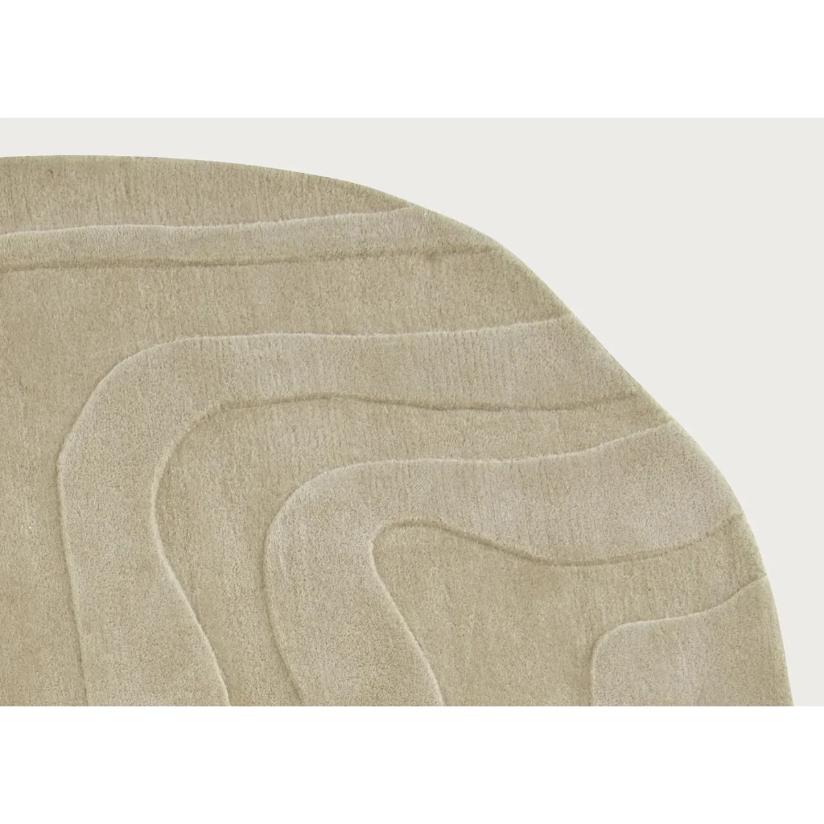 Ligne Roset Gavrinis 3 Rug Beige 230 x 270cm – image 3