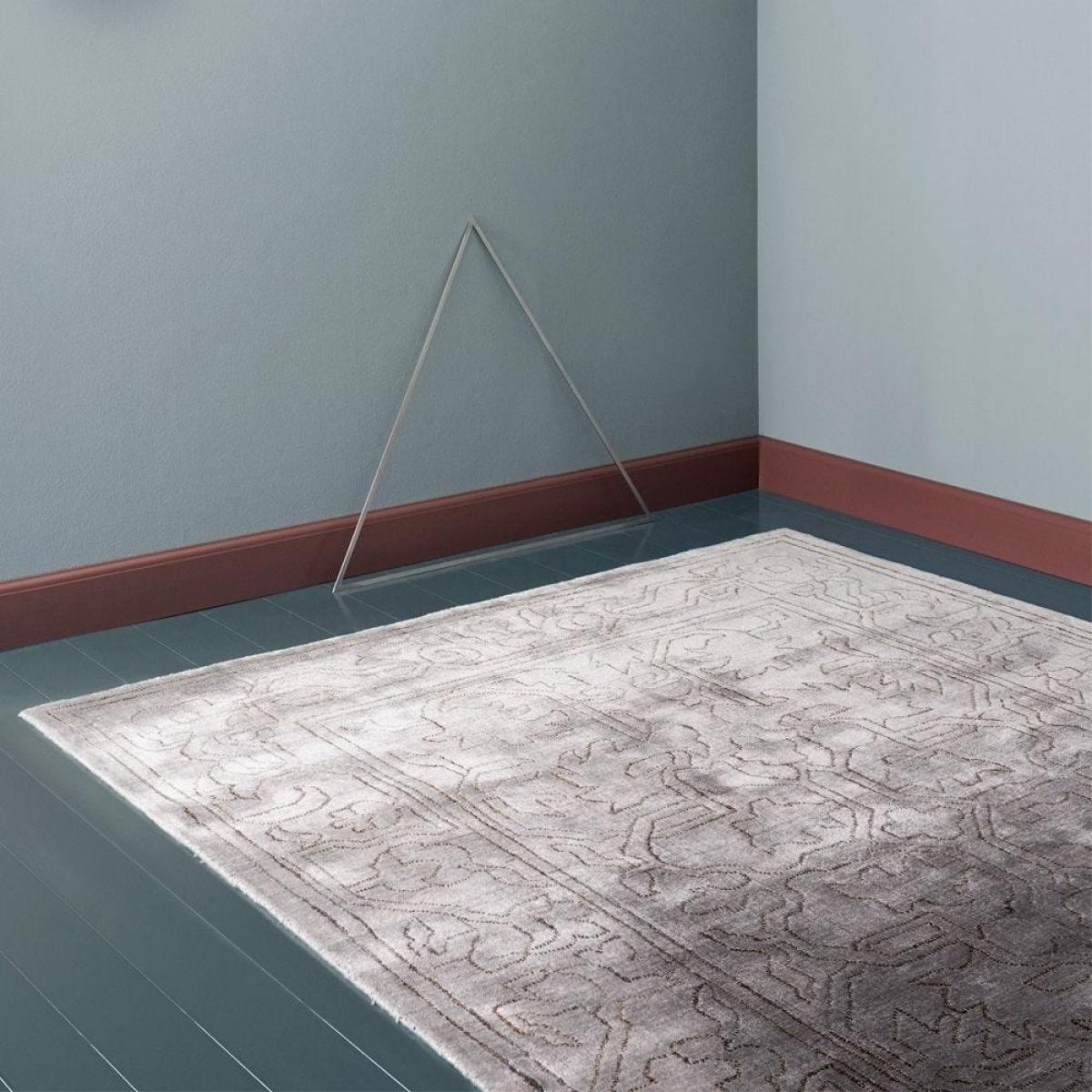 Linie Design Kaito Rug Silver 250 x 350 - Heal's UK Furniture – image 4