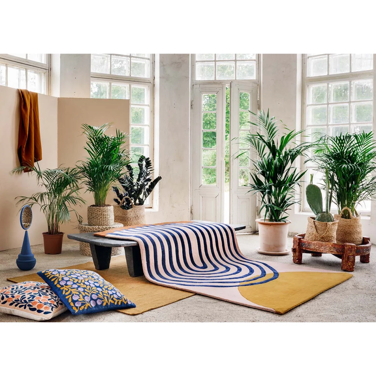Heal's Atrium Pink Gold Rug – image 2
