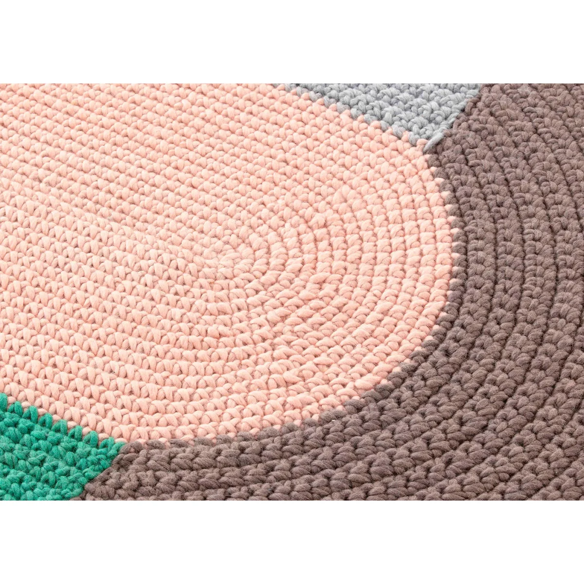 gan Crochet Rug Pink 100 x 180cm – image 4