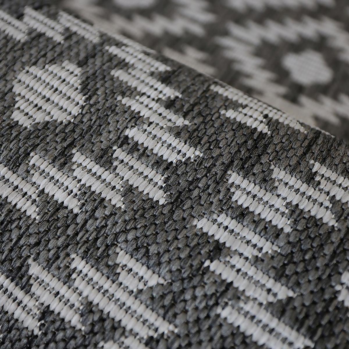 Indoor Outdoor Geo Rug - Silver - 200x290cm – image 4