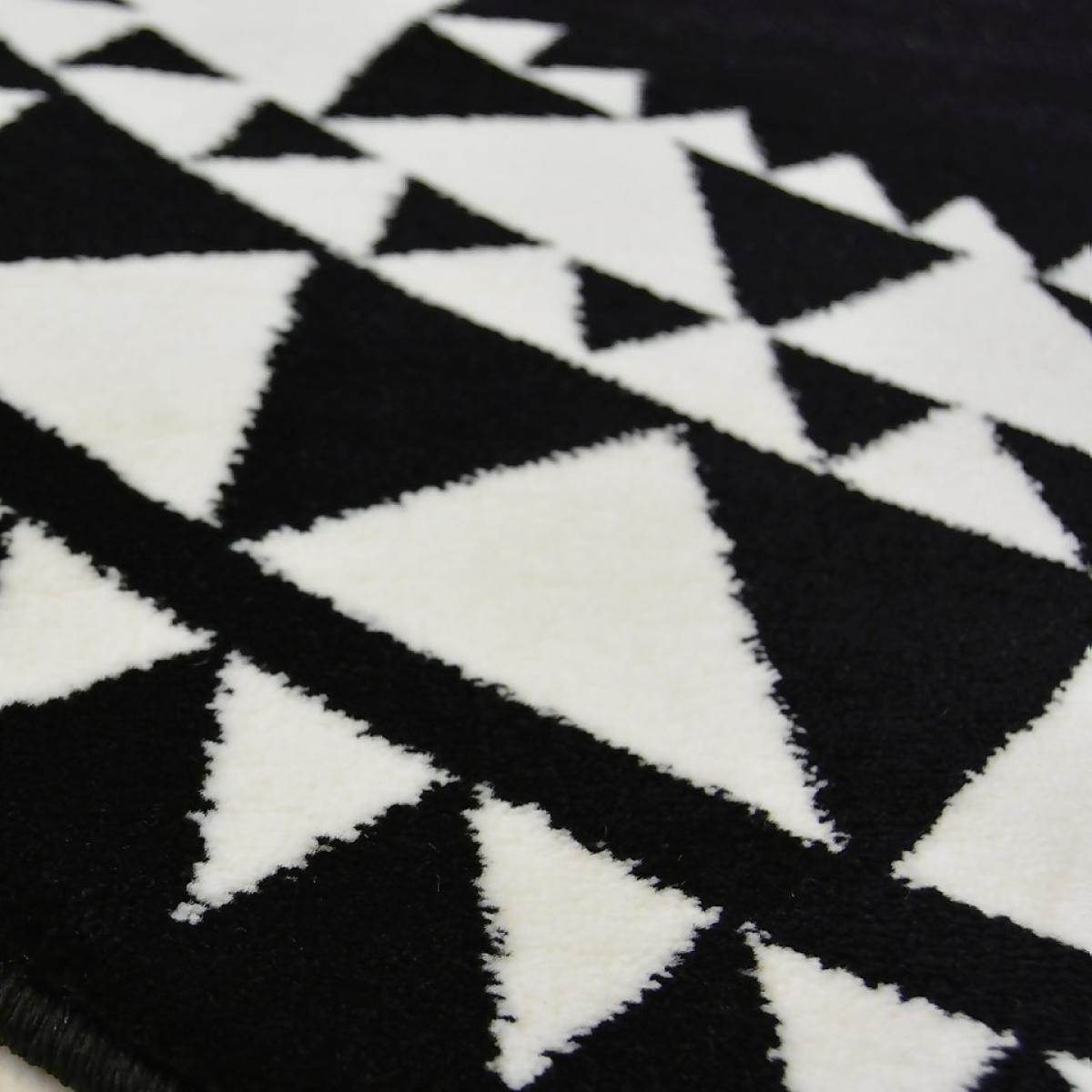 Daytona Atec Rug - Black - 133cm – image 3