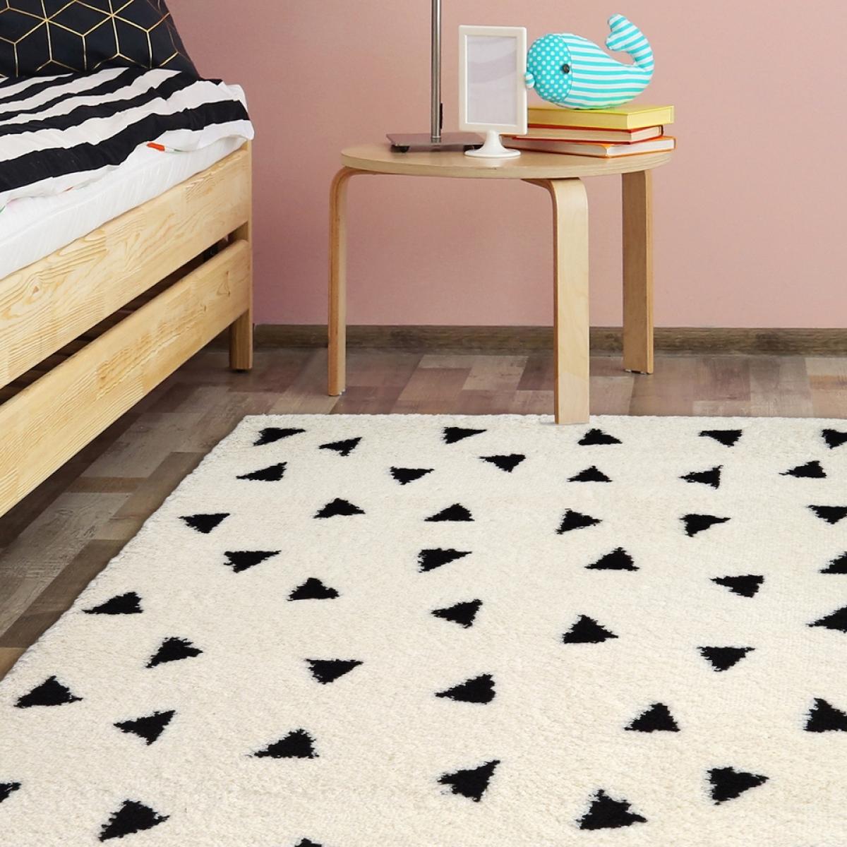 Homemaker Snug Triangles Monochrome Rectangle Rug - 80 x 120cm – image 2