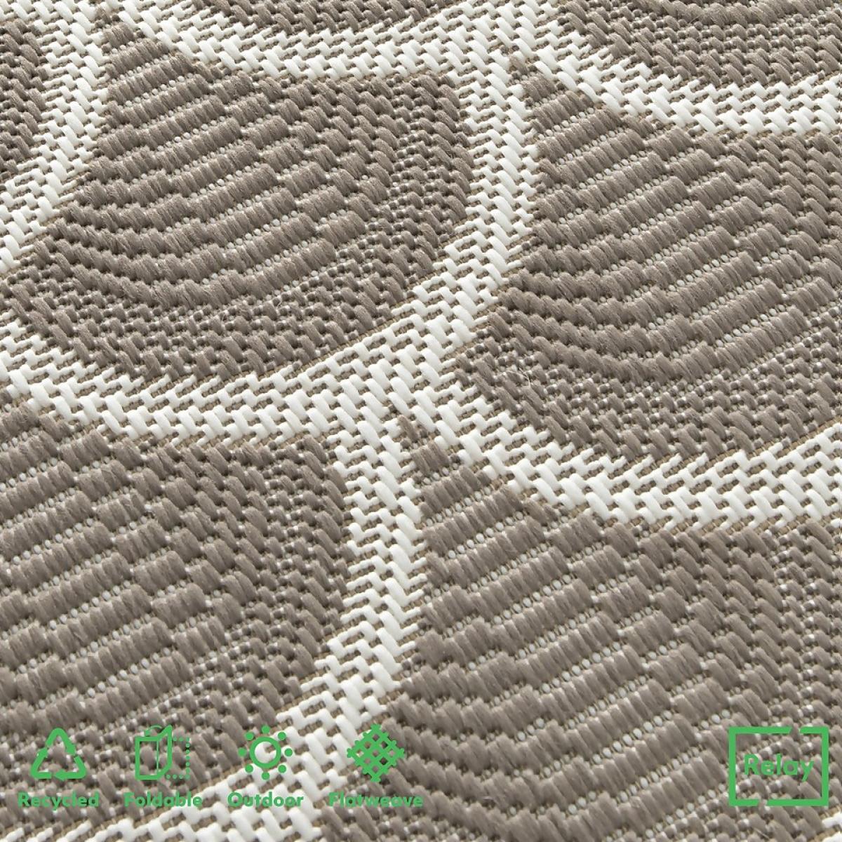 Relay Recycled Indoor/Outdoor Rug - Dark Natural - 120x170cm – image 4