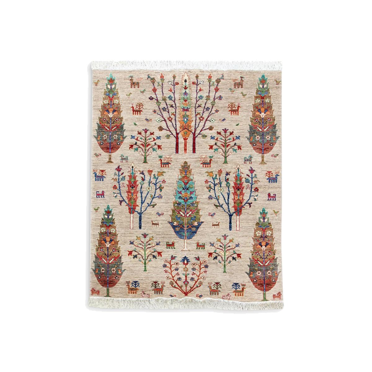 Gooch Oriental Pictorial Rug, Neutral, L262 x W186 cm – image 1