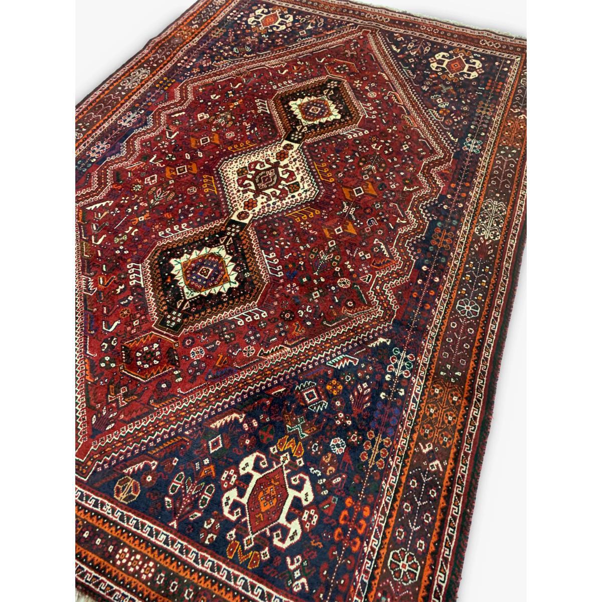 Gooch Oriental Quashgai Rug, Red/Multi, L264 x W187 cm – image 3
