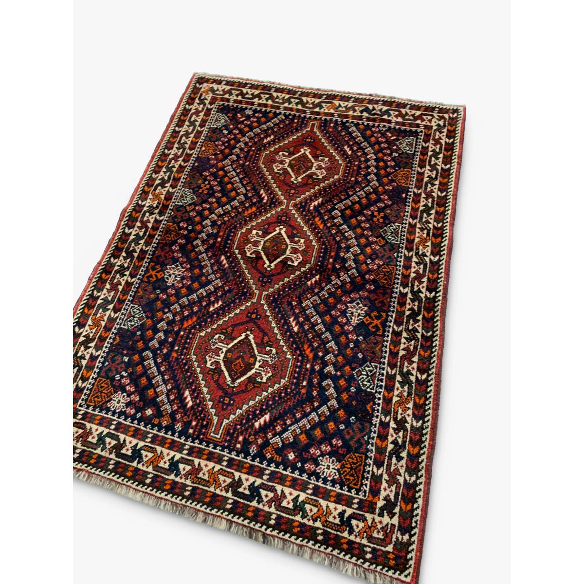 Gooch Oriental Quashgai Rug, Red/Multi, L156 x W110 cm – image 3
