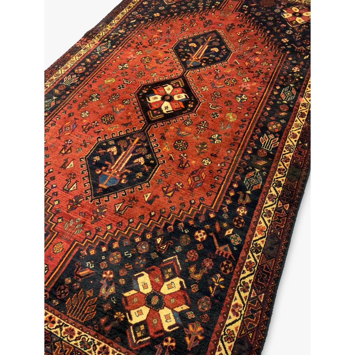 Gooch Oriental Quashgai Rug, Red/Multi, L270 x W166 cm – image 4