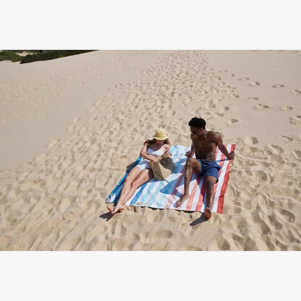 Dock & Bay Travel Rug, Sand to Sea – image 1