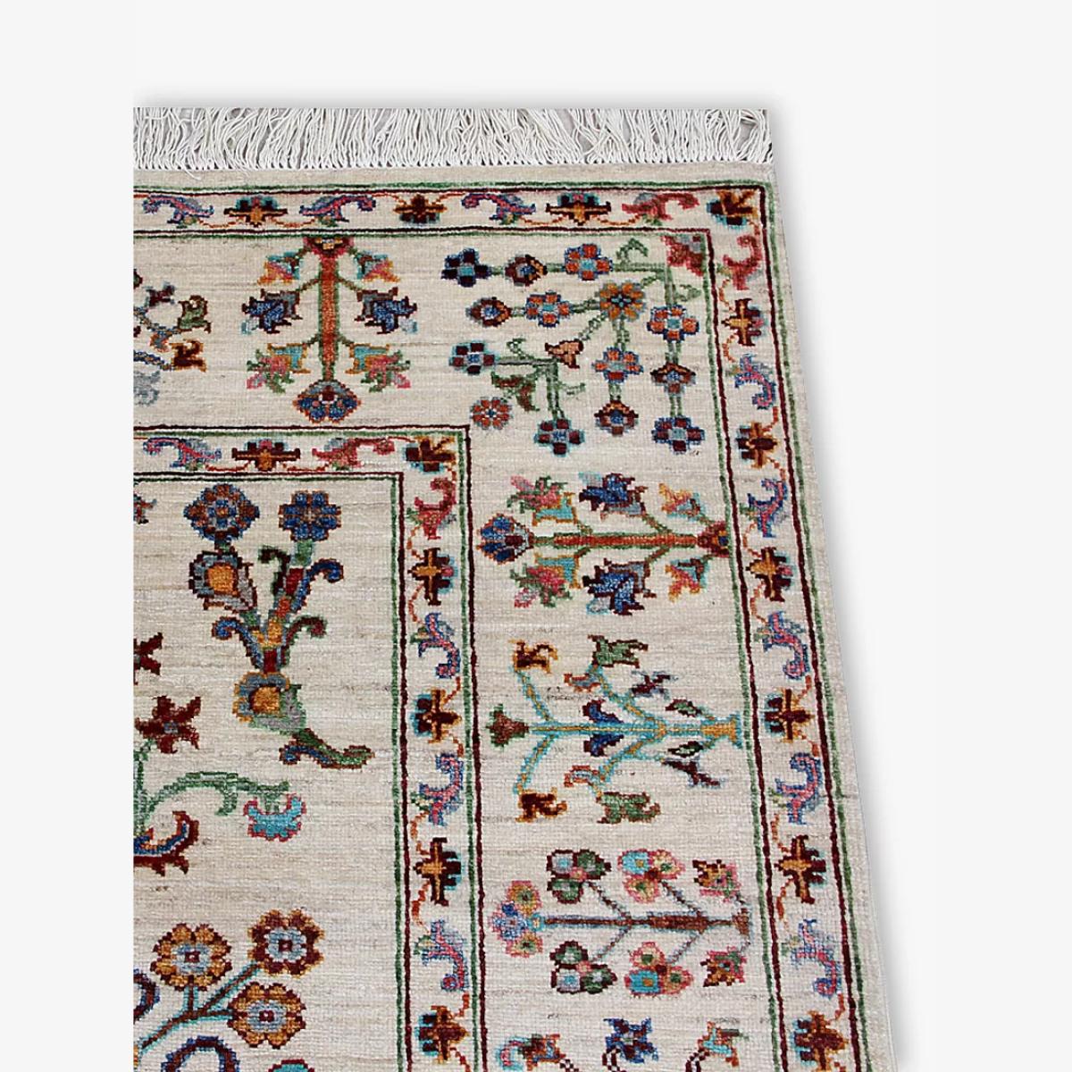Gooch Oriental Pictorial Rug, L242 x W172 cm, Ivory – image 1
