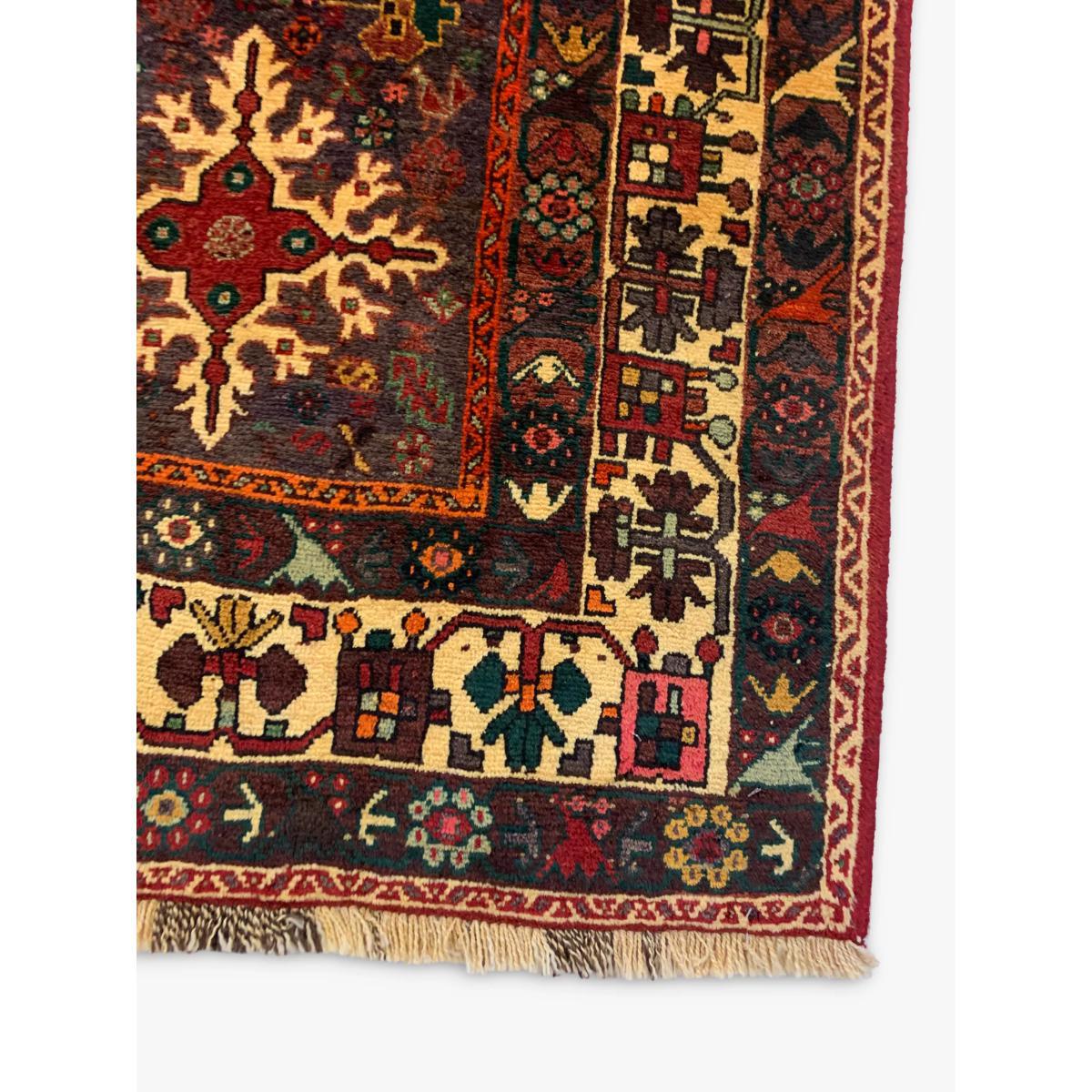 Gooch Oriental Quashgai Rug, Red/Multi, L258 x W181 cm – image 2