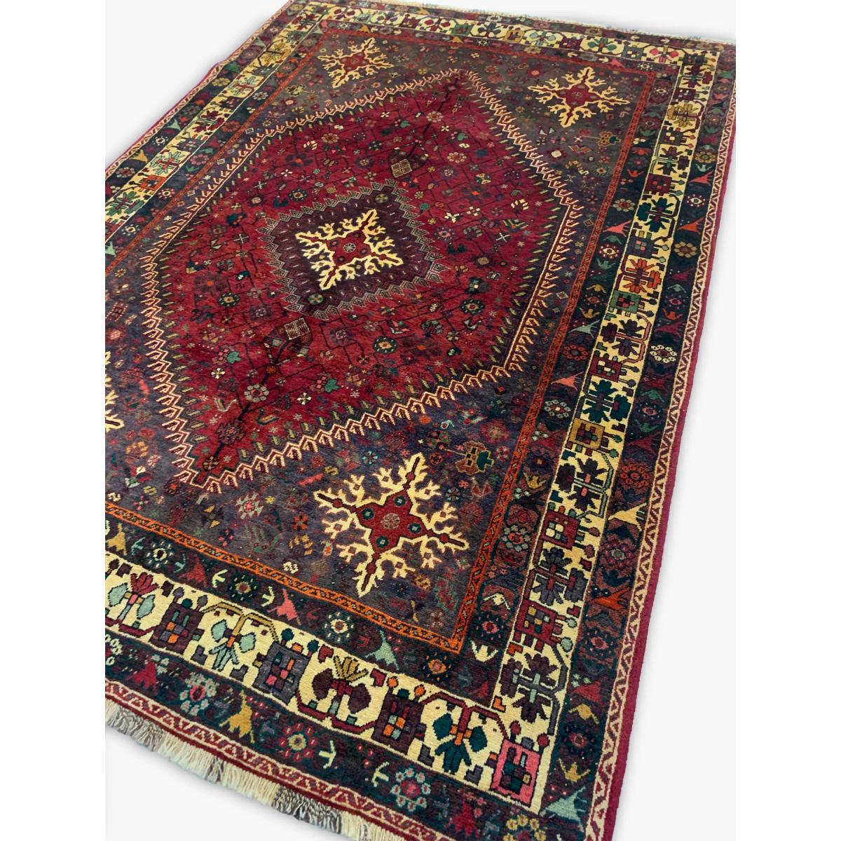 Gooch Oriental Quashgai Rug, Red/Multi, L258 x W181 cm – image 3