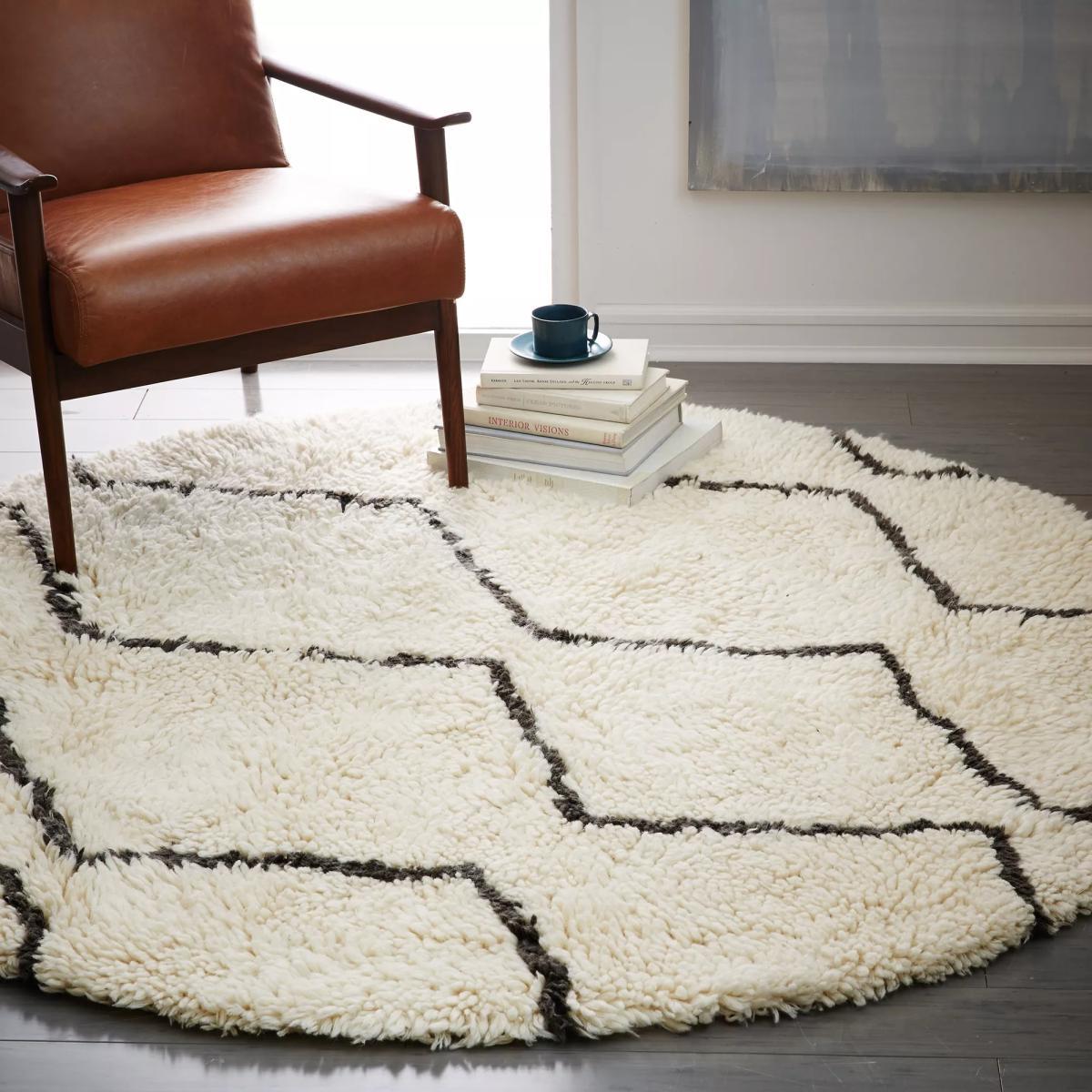 west elm Souk Round Rug, Dia. 183 cm – image 2