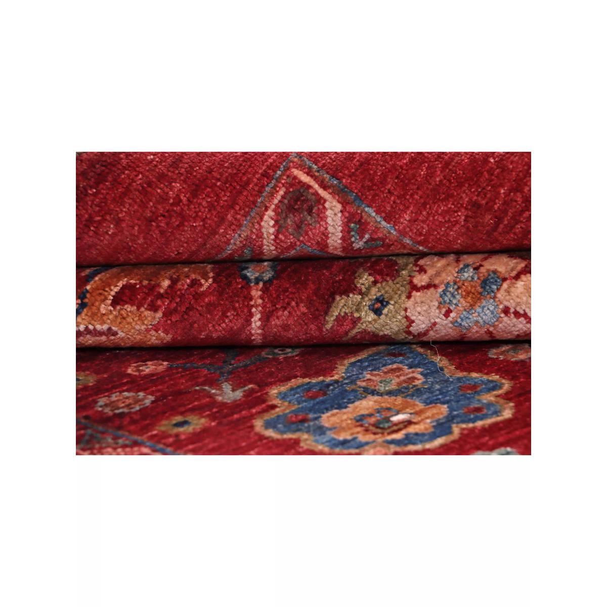 Gooch Oriental Sultani Rug, L203 x W157 cm, Mid Red – image 3