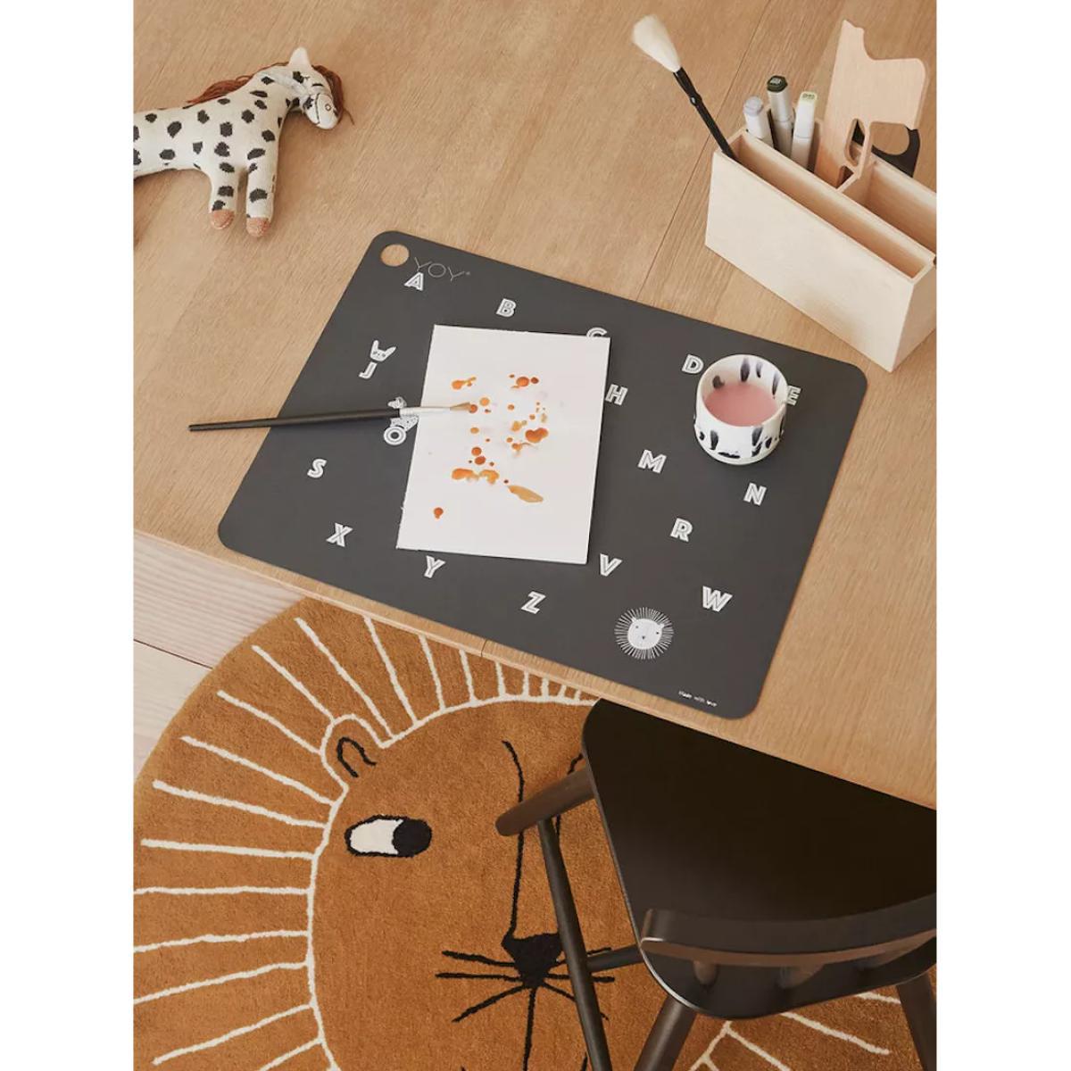 OYOY MINI Lion Rug, Brown, Dia.95cm – image 4