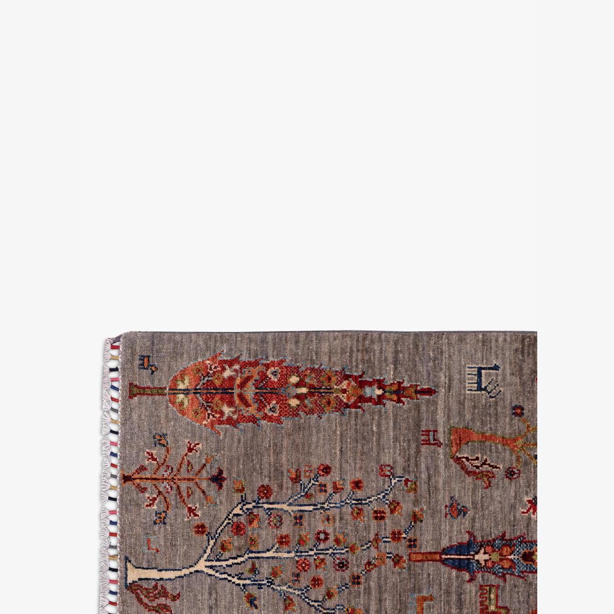 Gooch Oriental Pictorial Rug, L179 x W118 cm, Grey – image 1