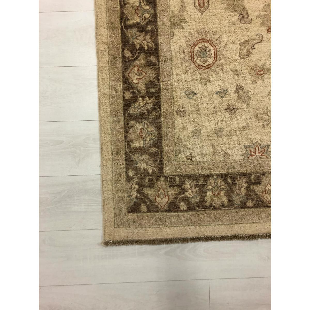 Gooch Oriental Ziegler Rug, Natural, L254 x W160 cm – image 2